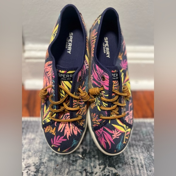 Sperry Top-Sider Women's Seacoast Fashion Sneaker, Pink/Multi size 8 - Picture 2 of 4